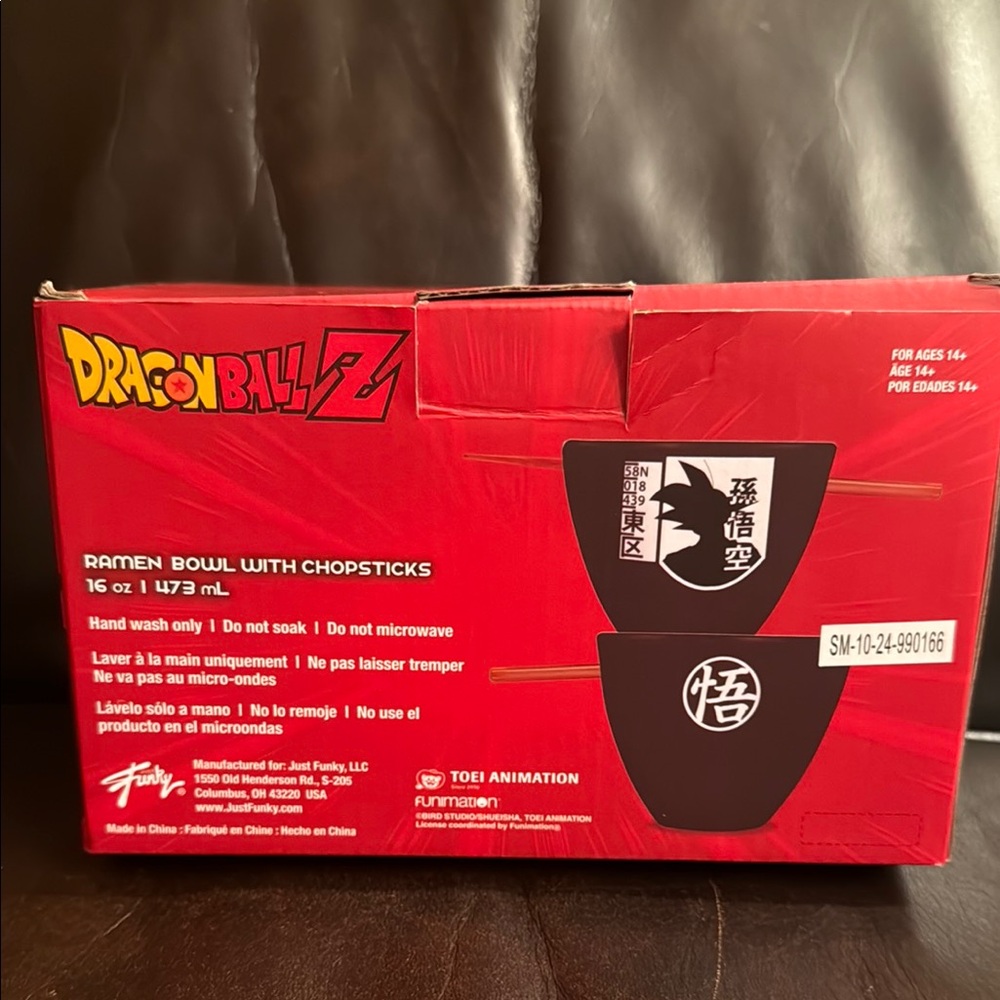Dragon Ball Z Ramen Bowl with Chopsticks - Picture 3 of 3